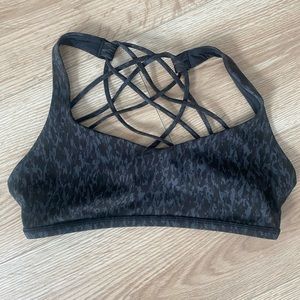 Like new free to be wild, Lululemon bra, size 8